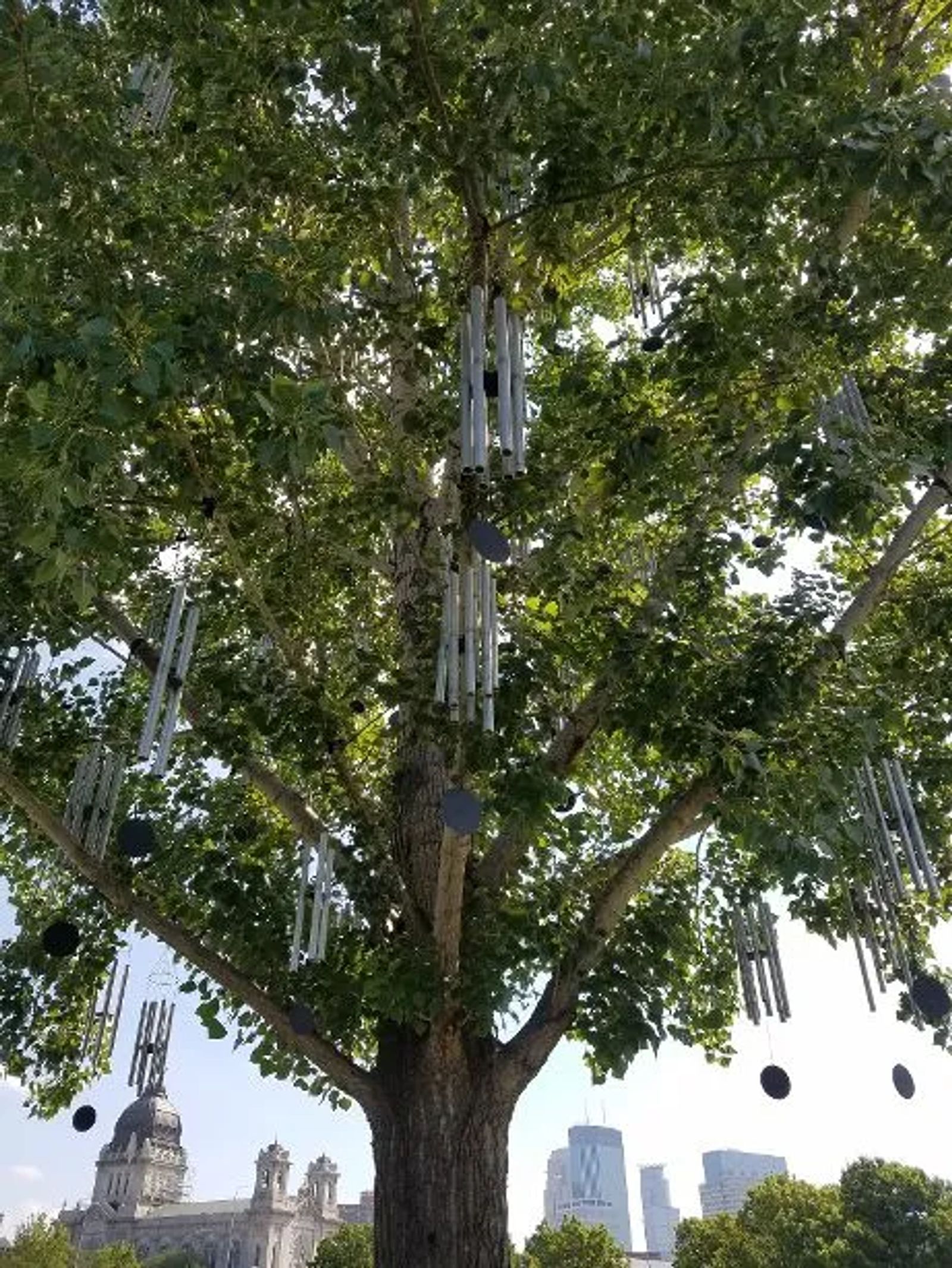 Photo of a wind chime sculpture in Minneapolis, Minnesota