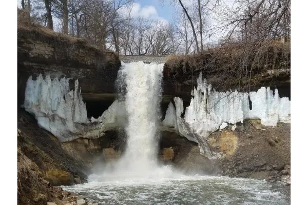 Photo of Minnehaha Falls in Minneapolis, Minnesota