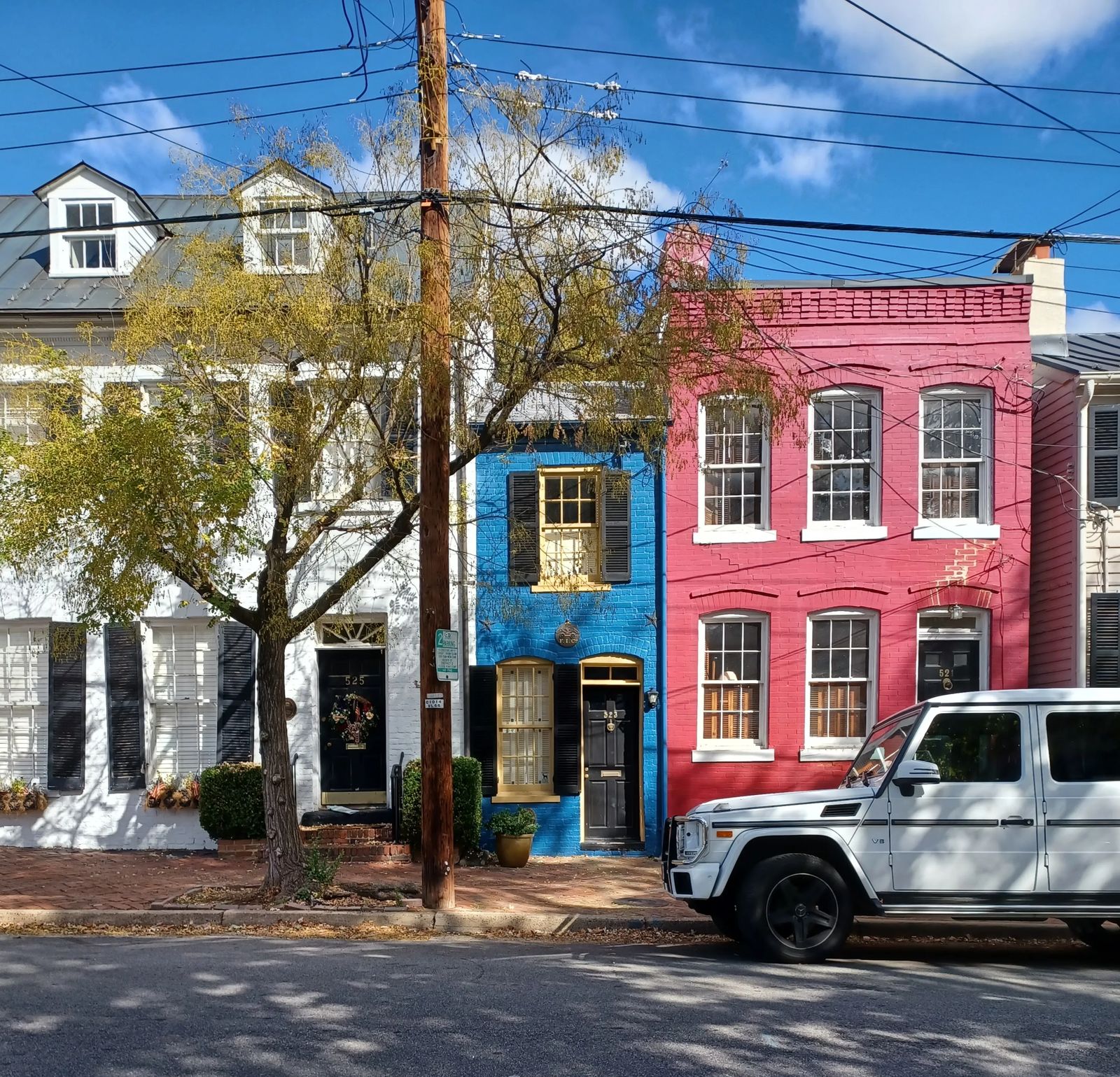 Photo of the house at 523 Queen Street in Alexandria, Virginia