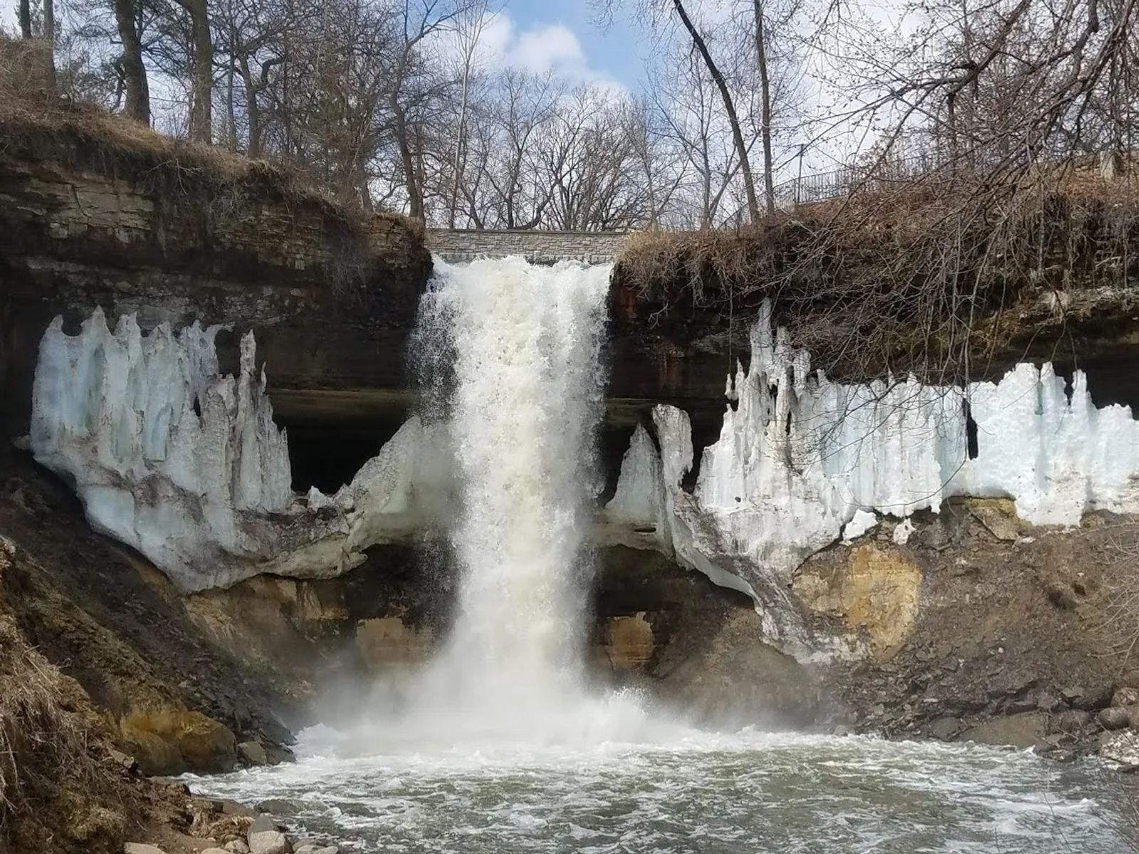Photo of Minnehaha Falls in Minneapolis, Minnesota