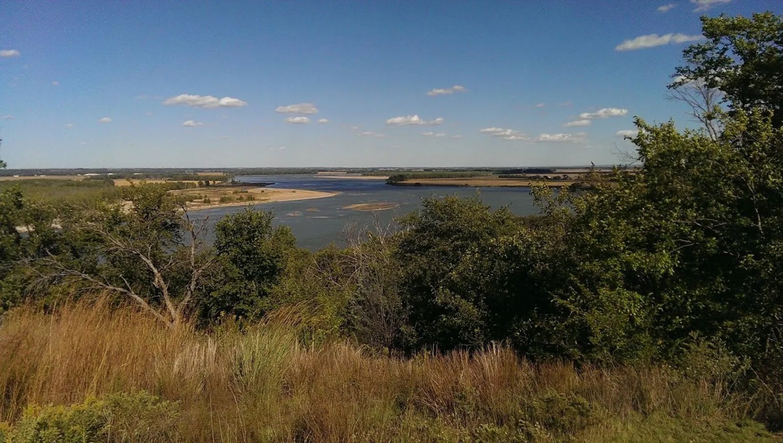 Photo of Missouri River near Vermillion, South Dakota