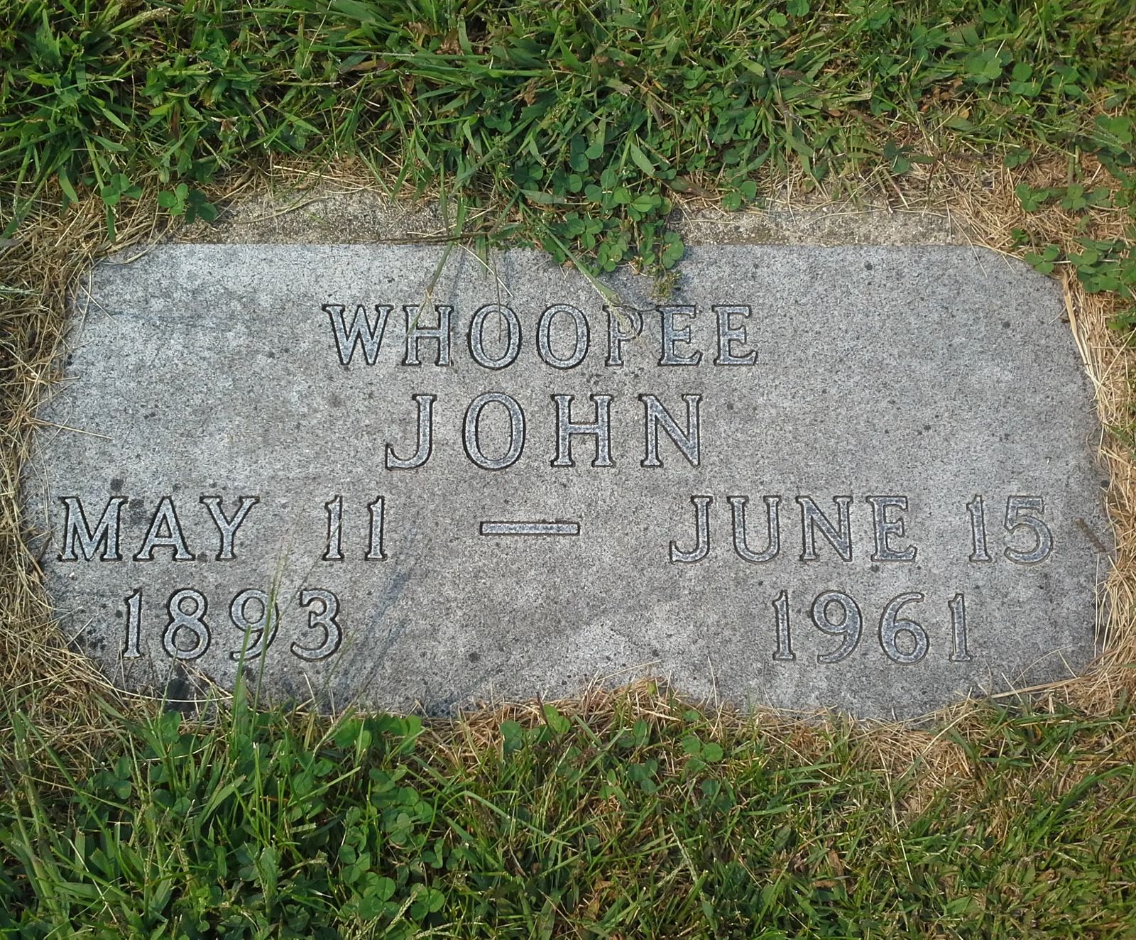 Photo of the grave of "Whoopee" John Wilfahrt, in New Ulm Cemetery, Minnesota