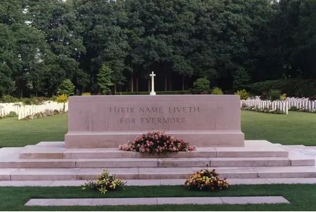 Photo of the Airborne Cemetery in Oosterbeek, The Netherlands