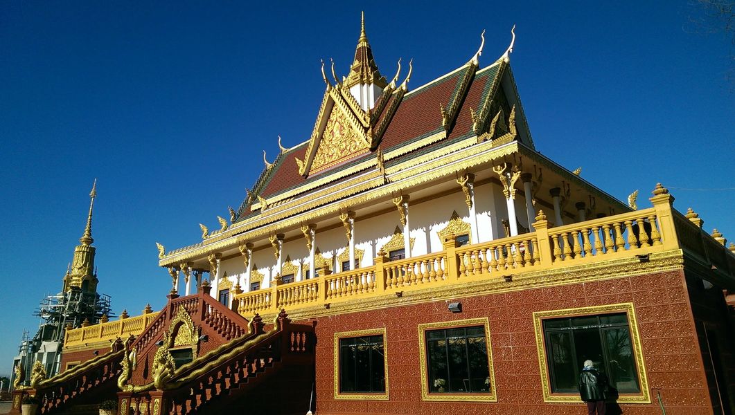 Photo of the Watt Munisotaram Buddhist Temple in Hampton, Minnesota