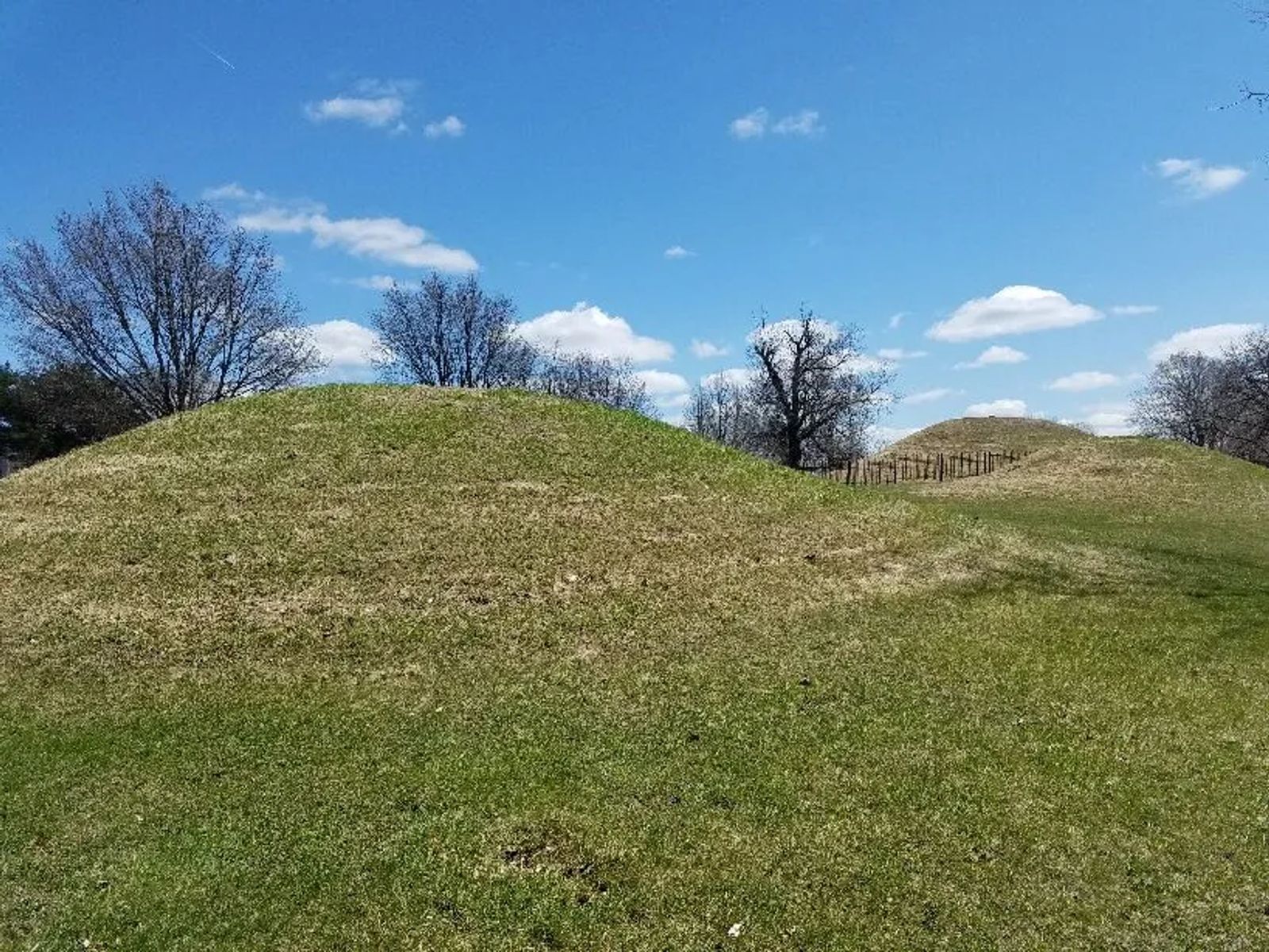 Photo of Indian Burial Mounds in St. Paul, Minnesota