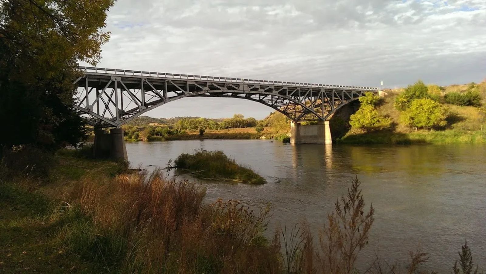 Photo of The Bryan Bridge over the Niobrara River, in Nebraska