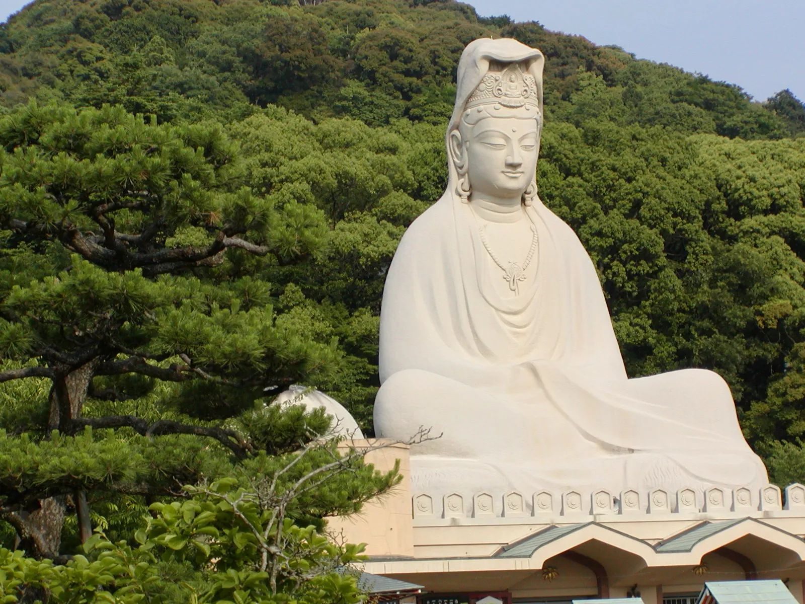 Photo of The statue of the goddess of mercy at Ryozen Kannon in Kyoto, Japan