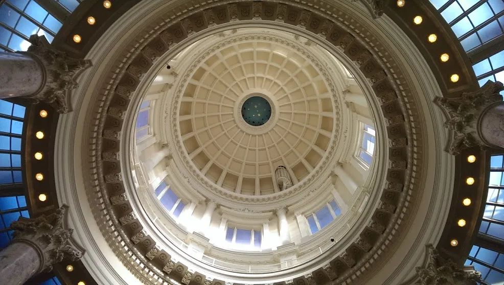 Photo of the oculus of the Boise, Idaho, State Capitol Building